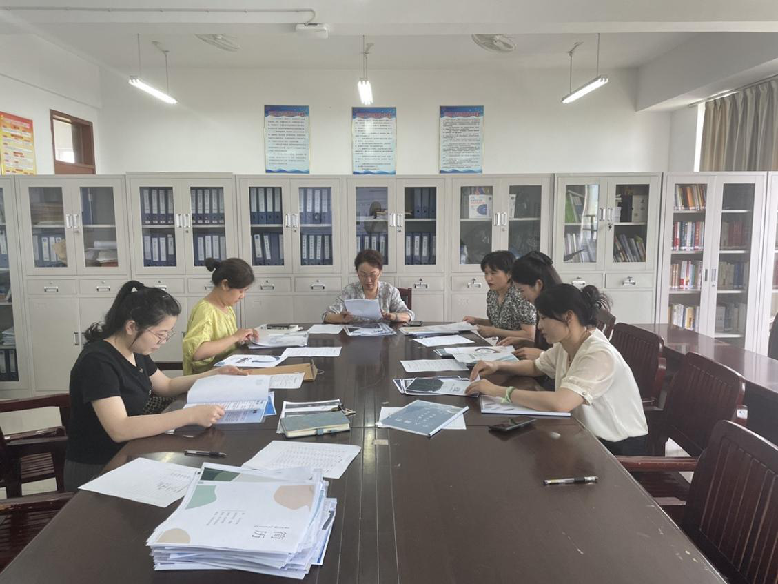我院顺利举办“简自我风采，历职场未来”第六届简历设计大赛”