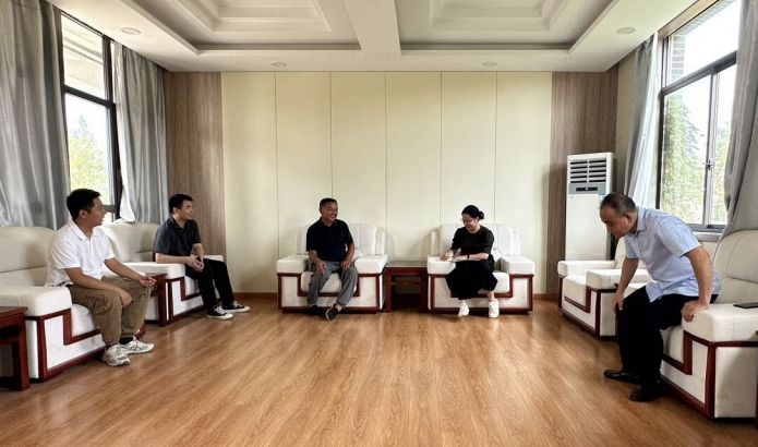 美术学院师生赴长丰县造甲乡进行考察调研